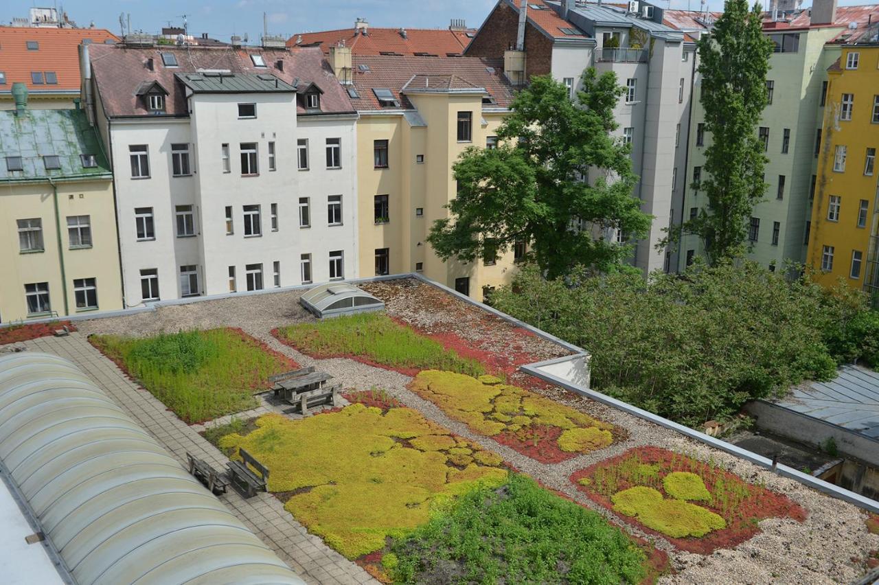 Prague Season Hotel Exterior photo